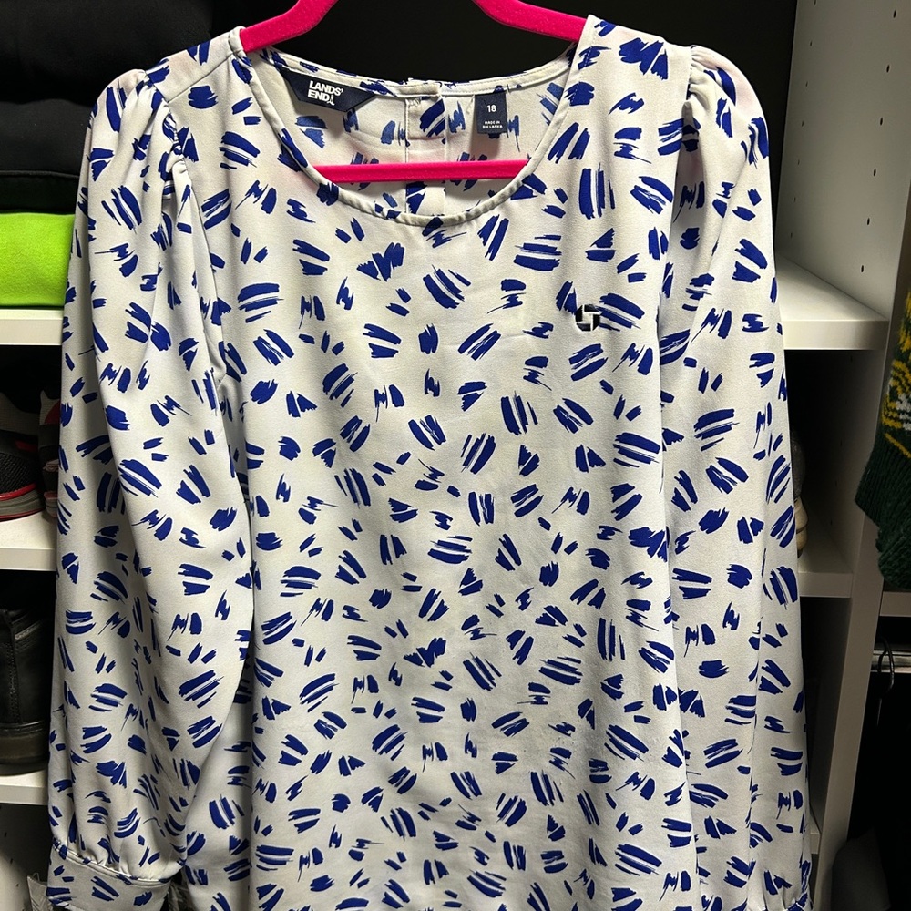 Lands' End Chase apparel Women's Blue and White Top